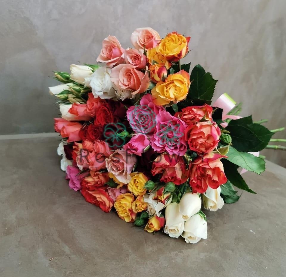 Букет цветов из: Розы в Прогрессе Ставропольского края