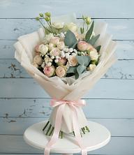 Букет цветов из:  Розы и Лизиантусы в Прогрессе Ставропольского края