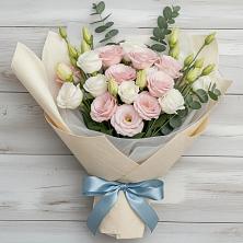 Букет цветов из:  Лизиантусы в Прогрессе Ставропольского края