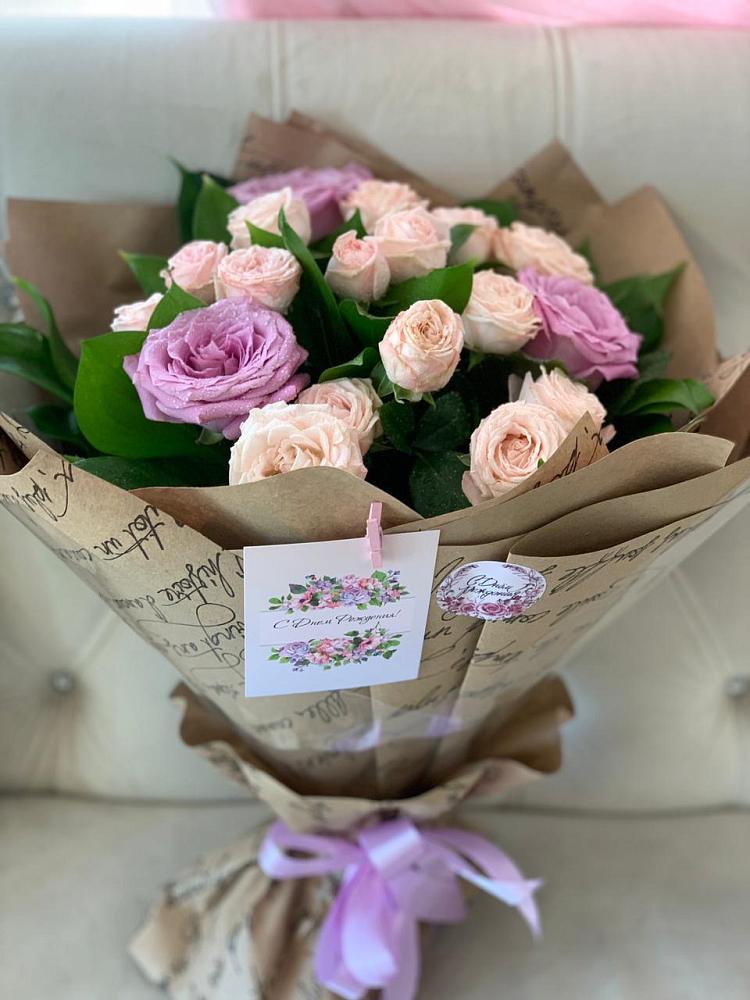 Букет цветов из: Розы в Прогрессе Ставропольского края