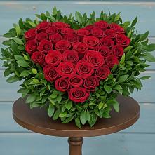 Цветочная композиция из Розы в виде сердца #REPLACE_PRED# Прогрессе Ставропольского края