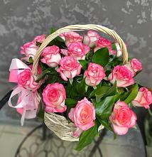 Цветочная композиция из Розы в корзине #REPLACE_PRED# Прогрессе Ставропольского края