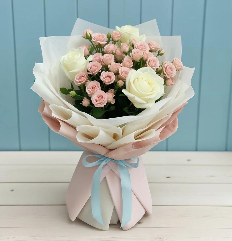 Букет цветов из: Розы в Прогрессе Ставропольского края