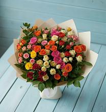Букет Микс из разноцветных кустовых роз в Прогрессе Ставропольского края